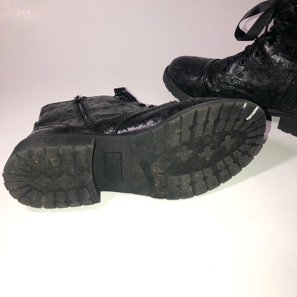 Steve Madden Star Ankle Boots - Picture 7 of 9